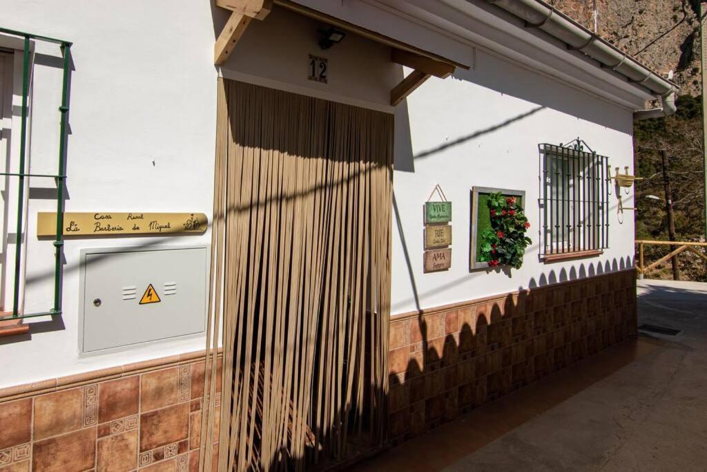 La Barberia De Miguel Villa El Chorro Kültér fotó